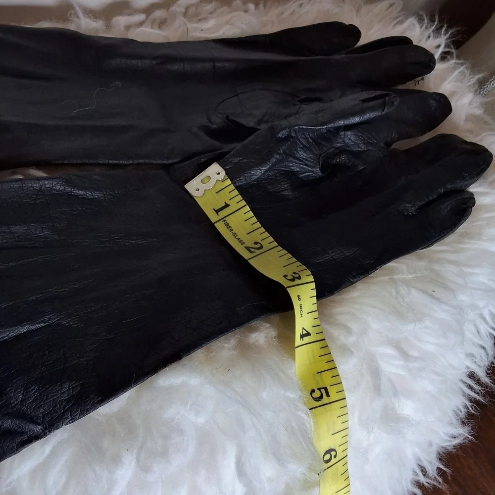Vintage Below Elbow Black Leather Unlined Gloves M
